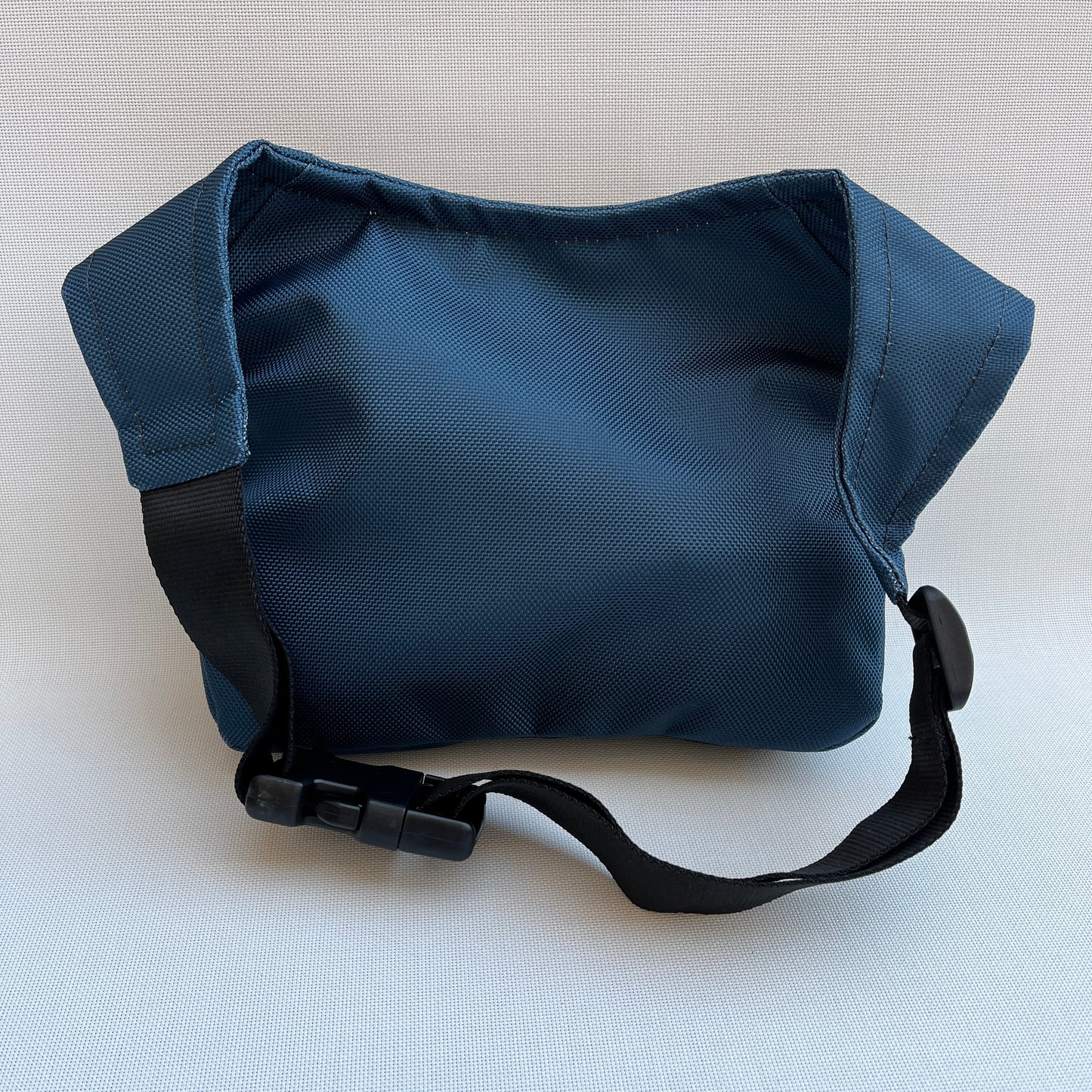Special Blue Top · Tejido Impermeable · Pieza Exclusiva Núm. 10615