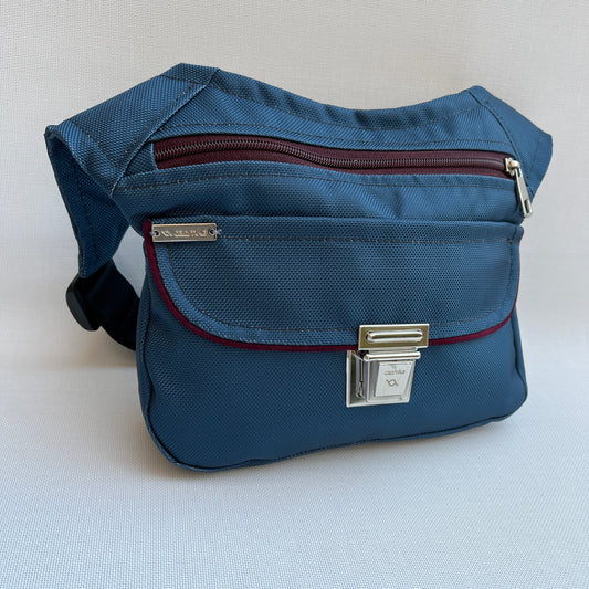 Special Blue Top · Tejido Impermeable · Pieza Exclusiva Núm. 10615