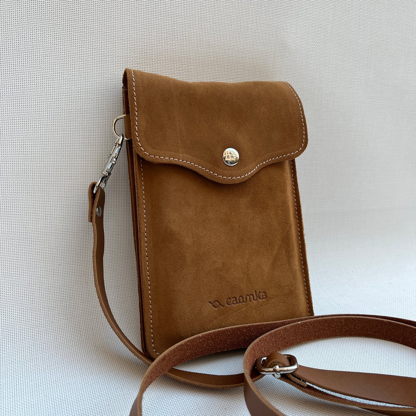 Mobile Holder Fire Design Split Leather Camel