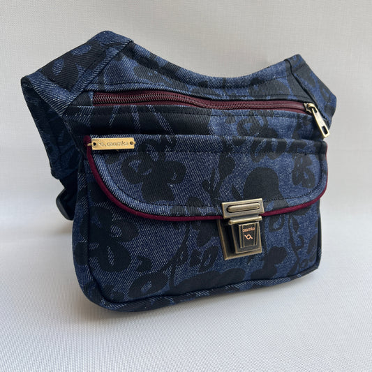 Special Jeans Flowers · Exclusive Piece No. 10691