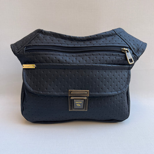 Special Elegant Black + Bolsillo trasero · Piel Vegana. Pieza Única Núm. 10810