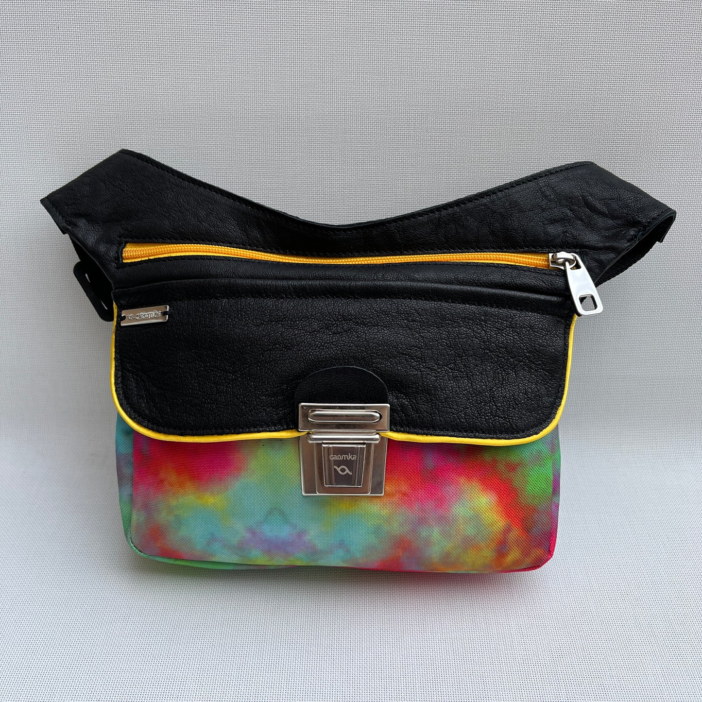 Creative Fantasy Colors &amp; Black Unique Piece No. 11203