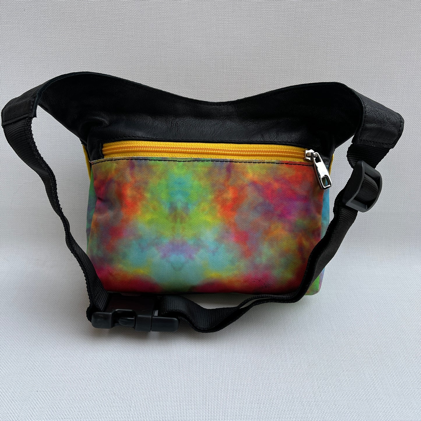 Creative Fantasy Colors &amp; Black Unique Piece No. 11203