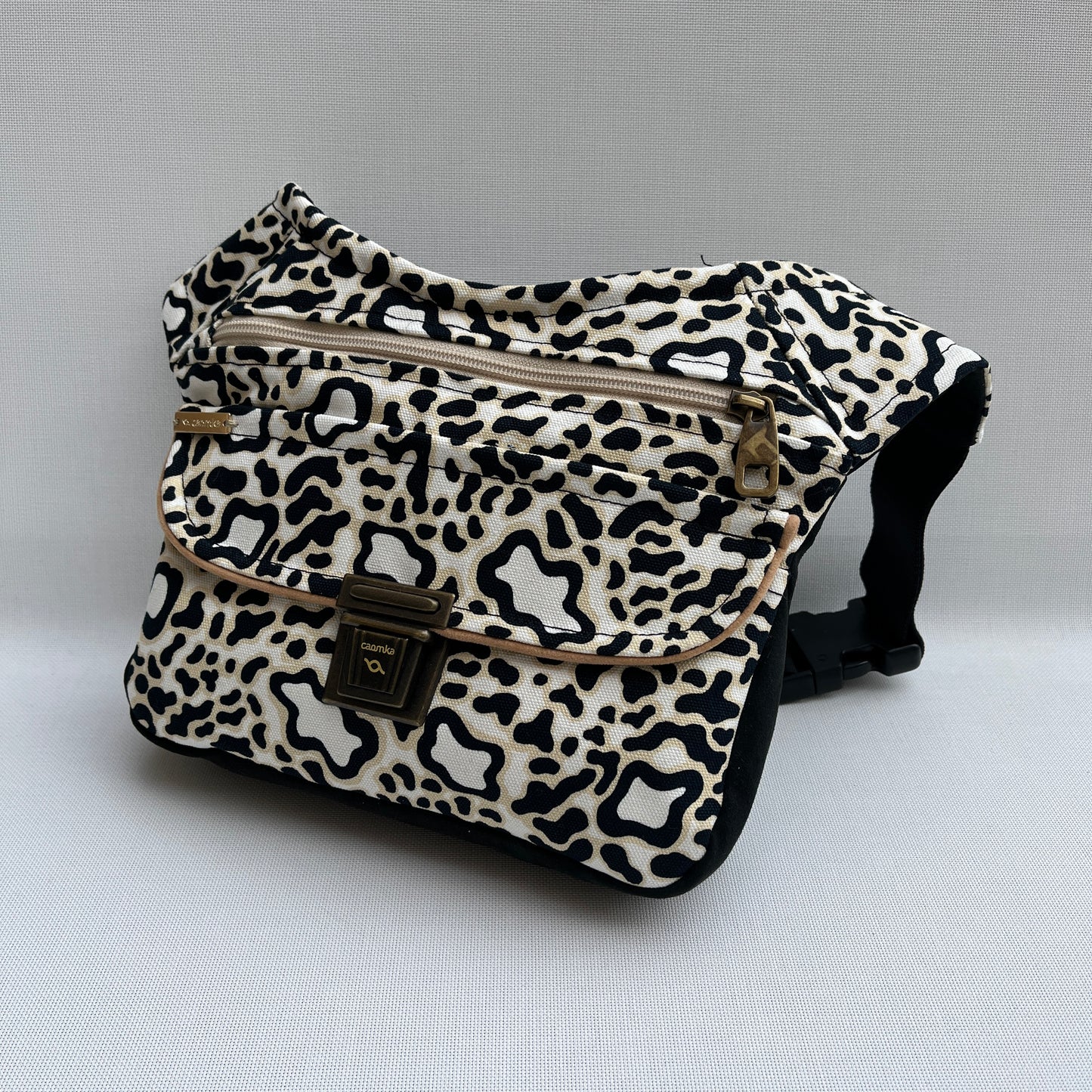 Spezieller Animal-Print · Exklusives Stück Nr. 11486
