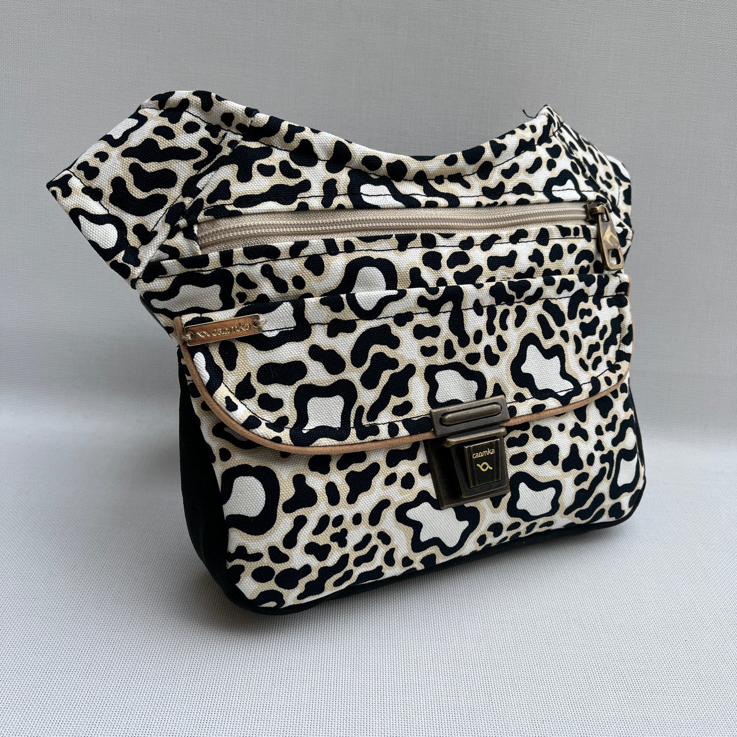 Spezieller Animal-Print · Exklusives Stück Nr. 11486