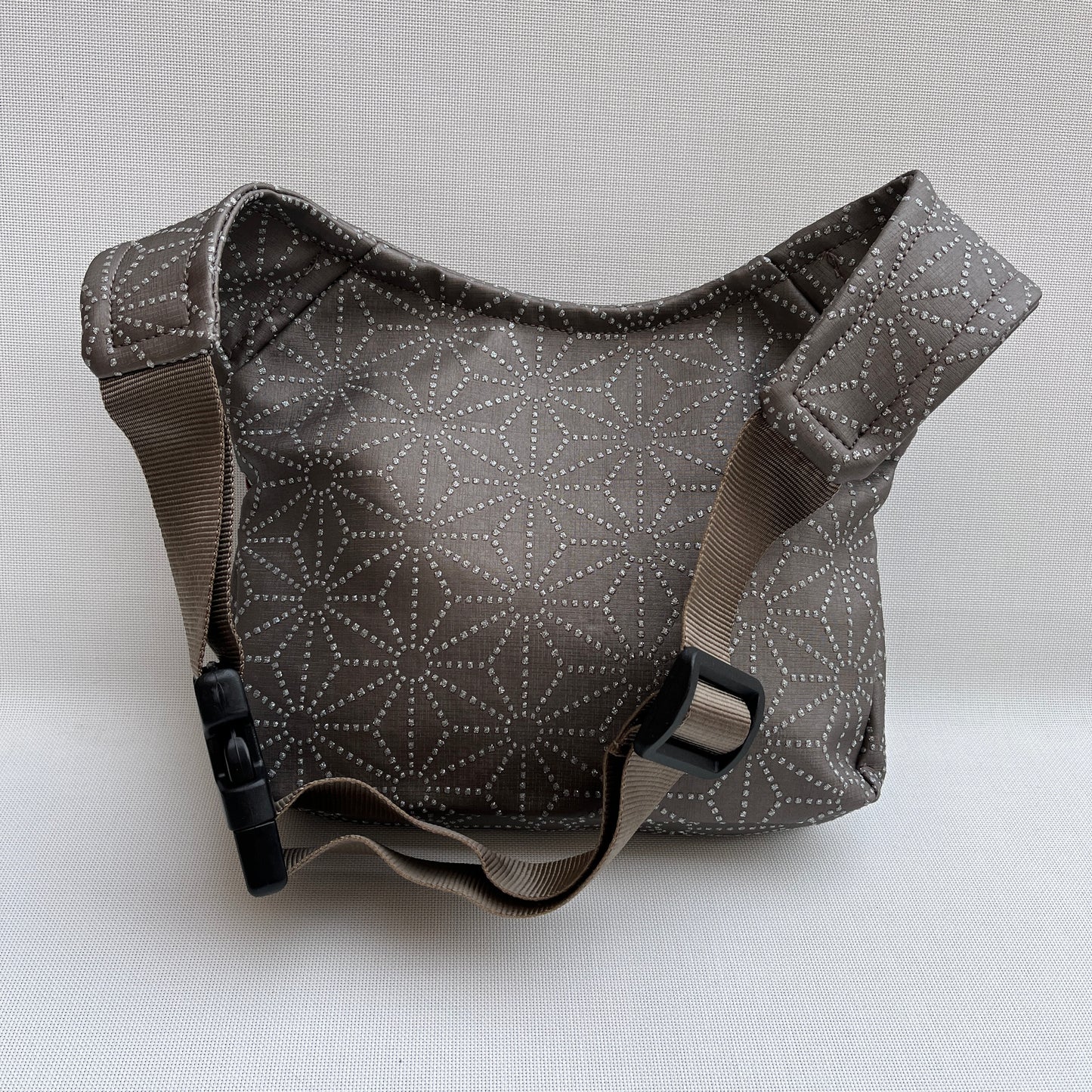 Special Geometric Top Class Vegan Leather Exclusive Piece No. 11521