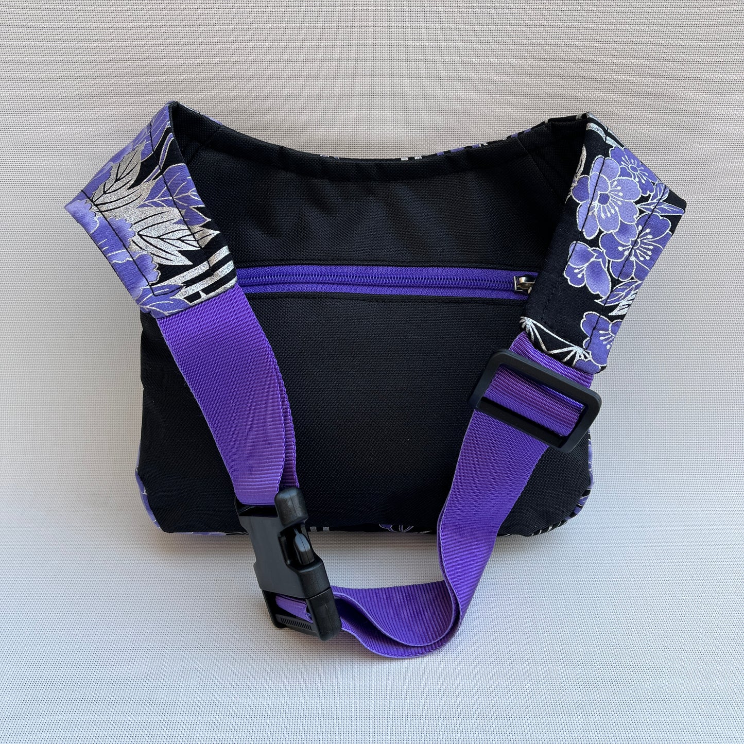 Amazing Purple Flowers + Bolsillo trasero · Pieza Única Núm. 11242