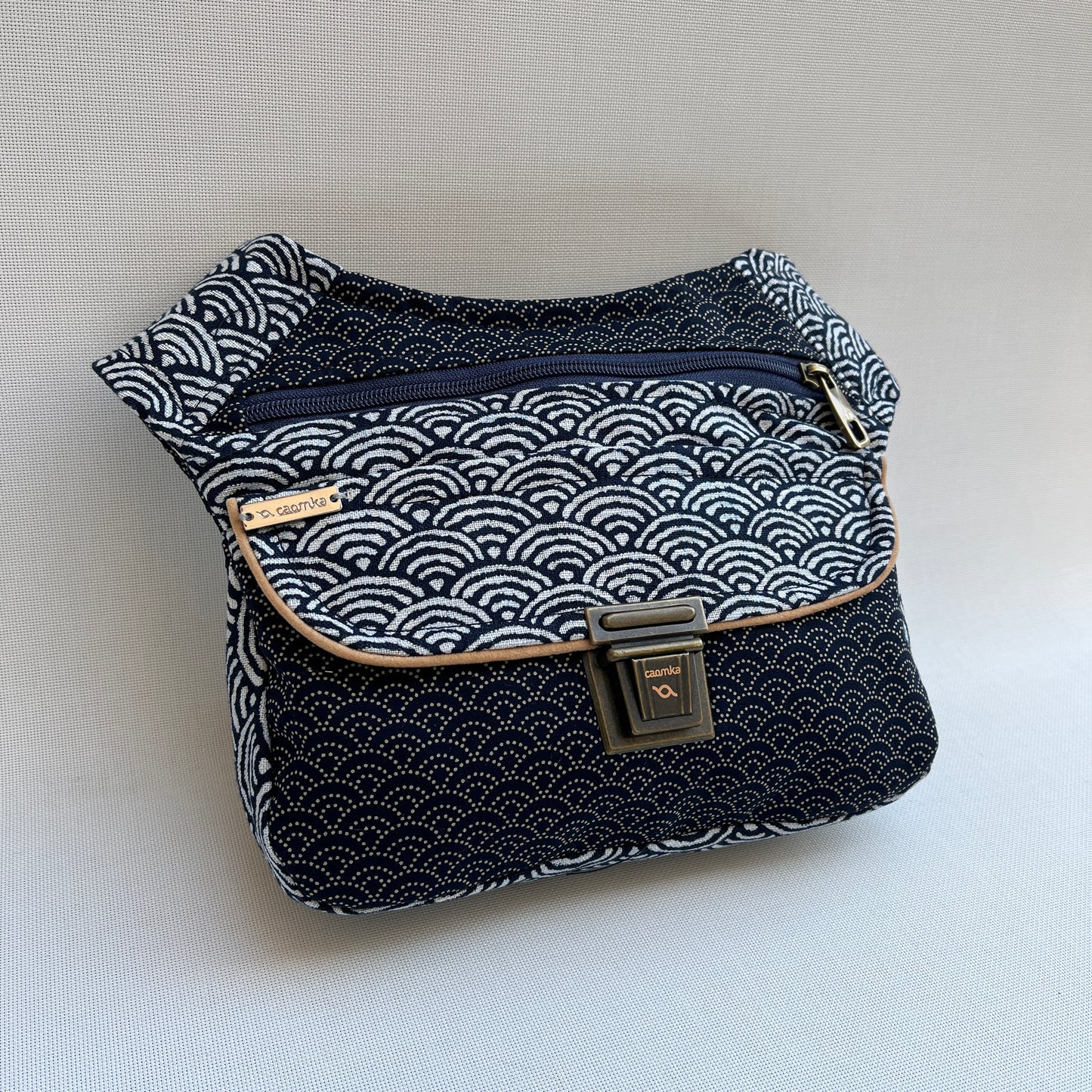 Special Japanese Waves + Back pocket Unique Piece No. 11244