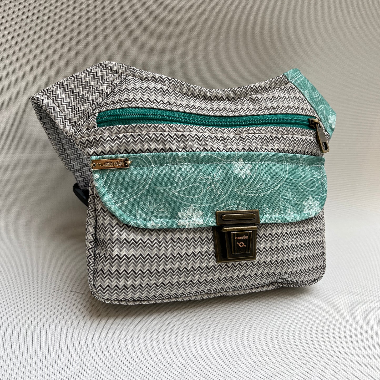 Special Top Caomka (Impermeable) + Bolsillo Trasero · Pieza Única Núm. 11210