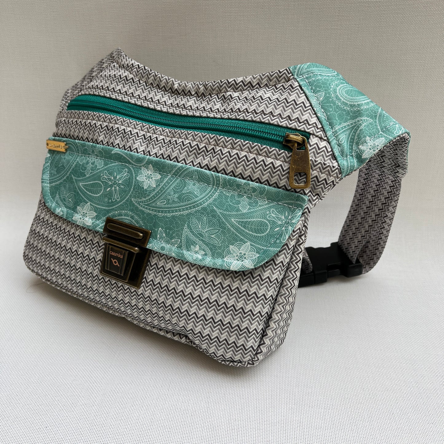 Special Top Caomka (Impermeable) + Bolsillo Trasero · Pieza Única Núm. 11210