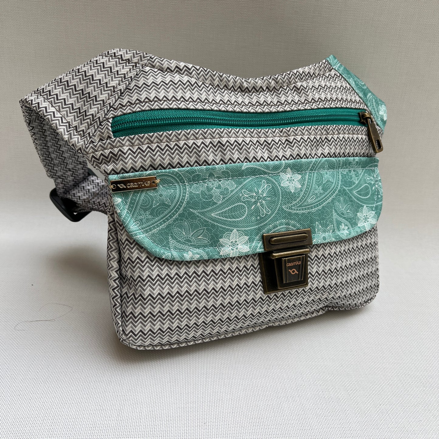 Special Top Caomka (Impermeable) + Bolsillo Trasero · Pieza Única Núm. 11210