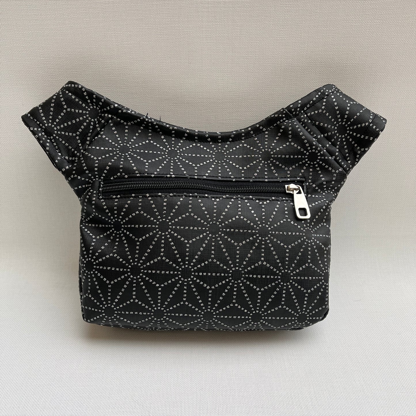 Special Elegant Black + Bolsillo trasero · Piel Vegana. Pieza Única Núm. 11211