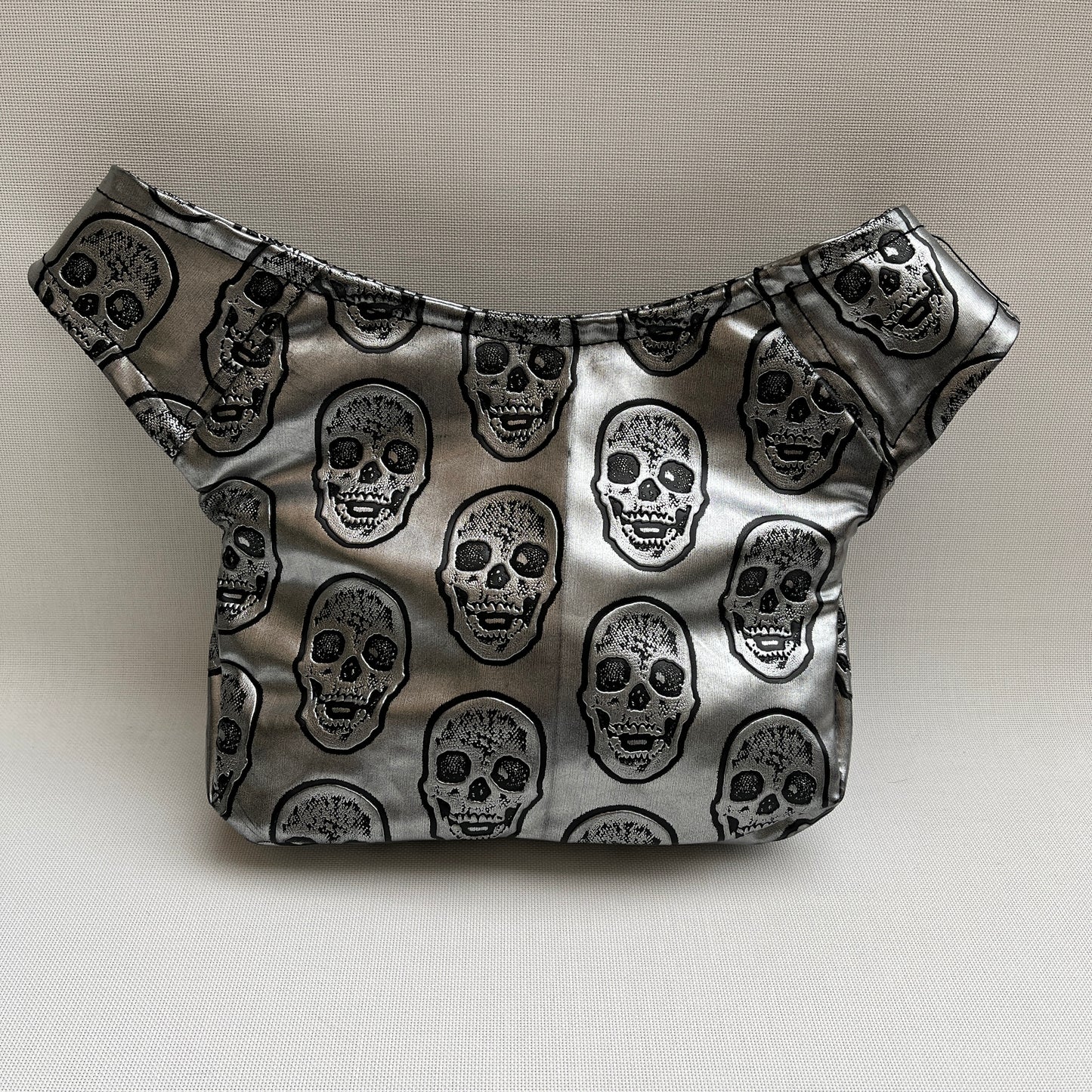 Special Silver Skulls Vegan Skin. Unique Piece No. 11208
