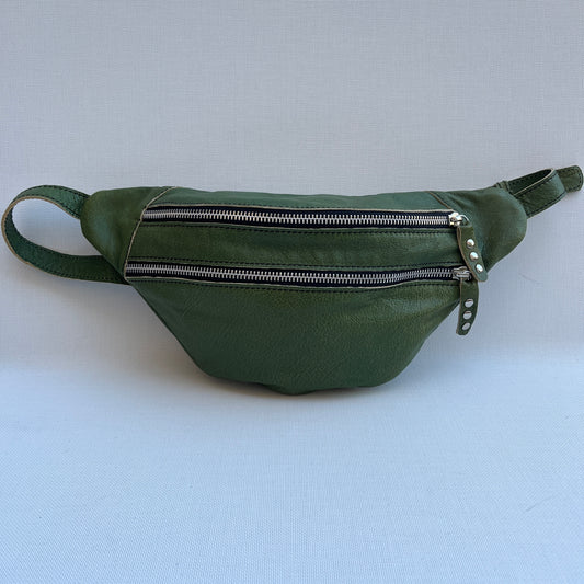 Retro Chic Green Grass Natural BioCuir® Leather Exclusive Piece No. 12100