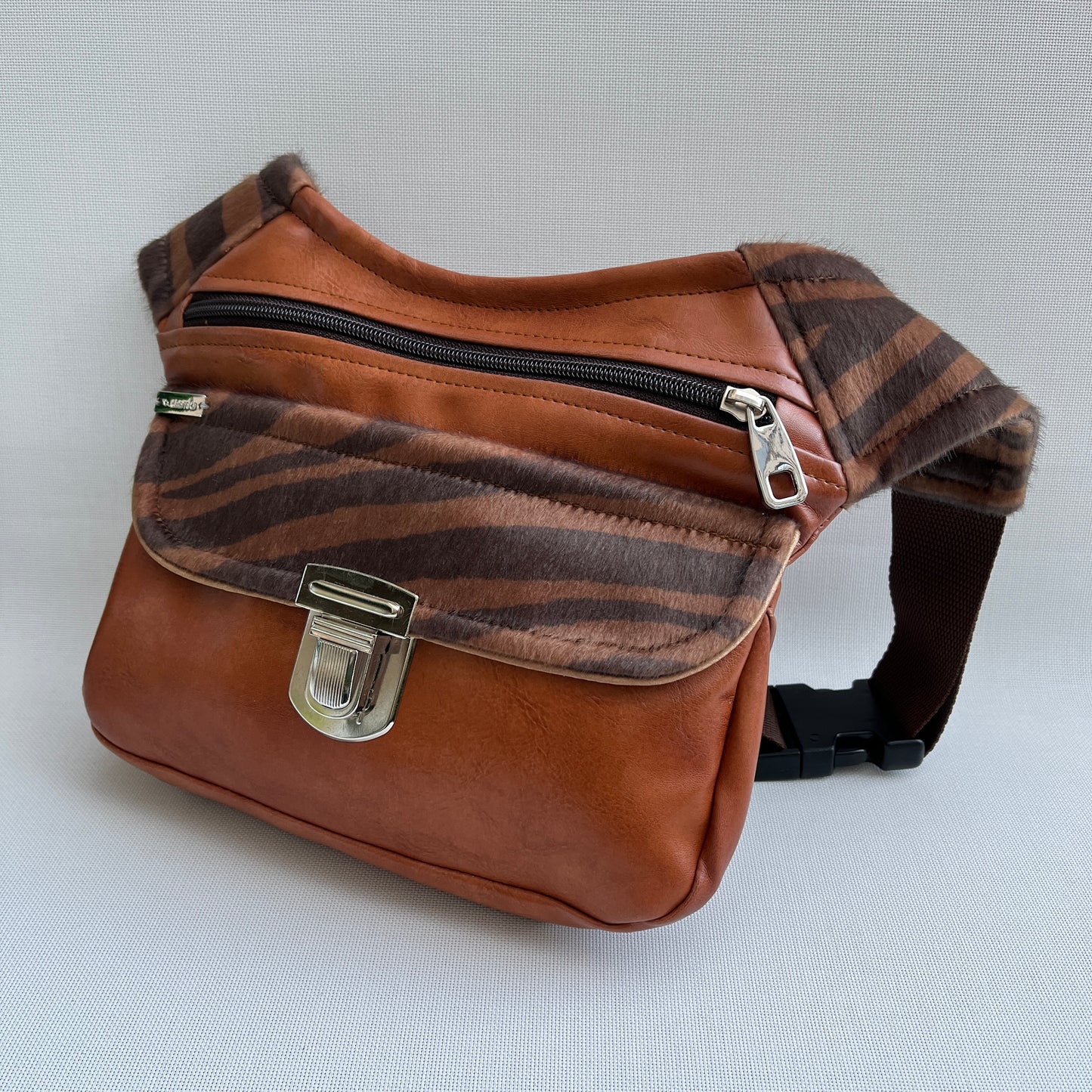 Special Brown & Velvet + Bolsillo trasero · Pieza Única Núm. 11326