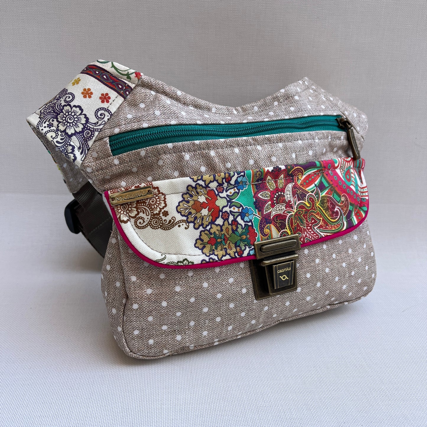 Special Dots & Japanese Flowers · Impermeable · Pieza Única Núm. 12987