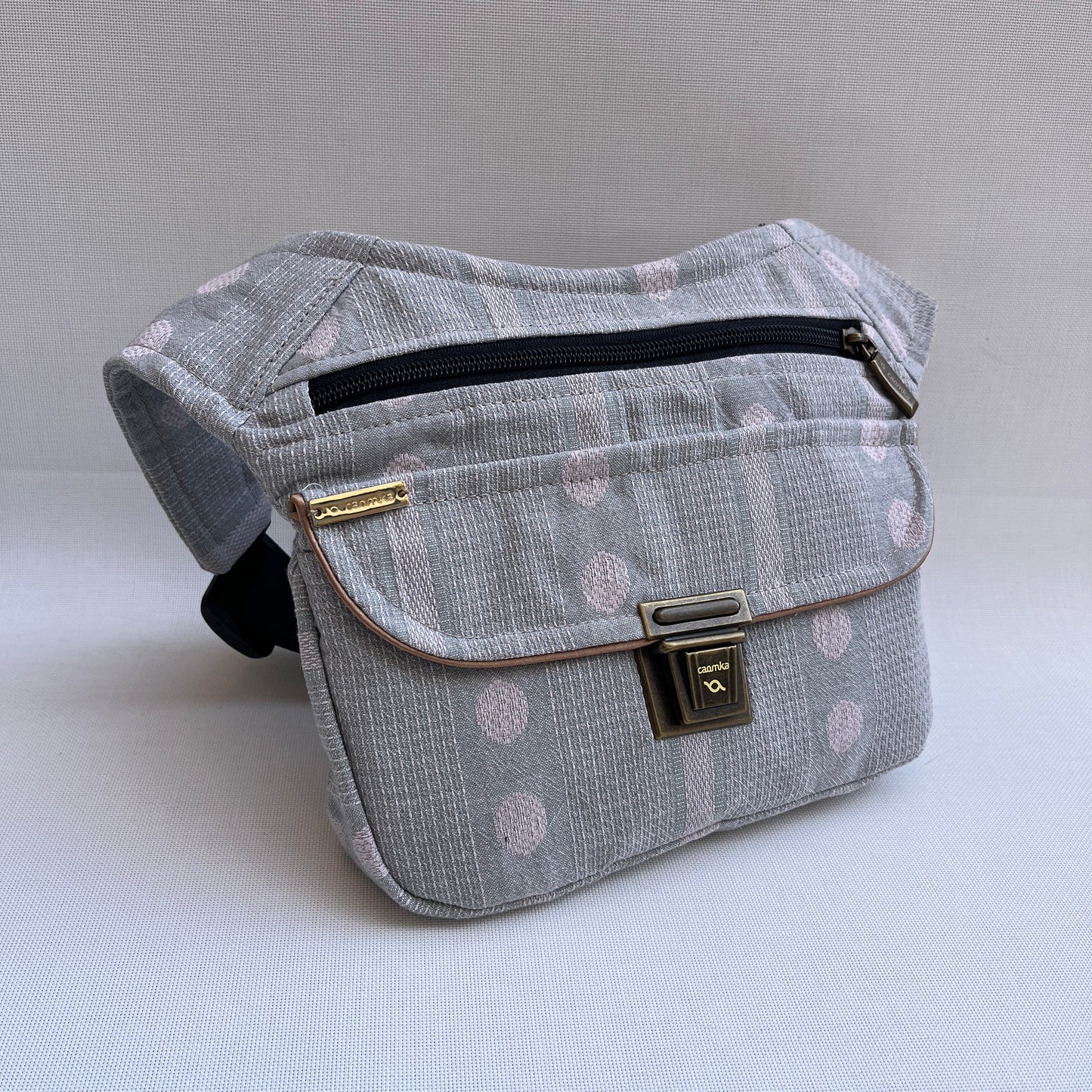 Special Gray & Pink Dots · Pieza Única Núm. 12995