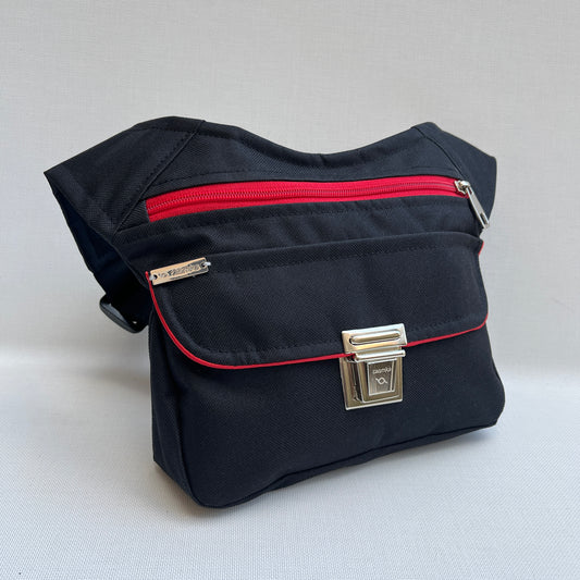 Special Black & Red · Impermeable + Bolsillo trasero · Pieza Exclusiva Núm. 12187