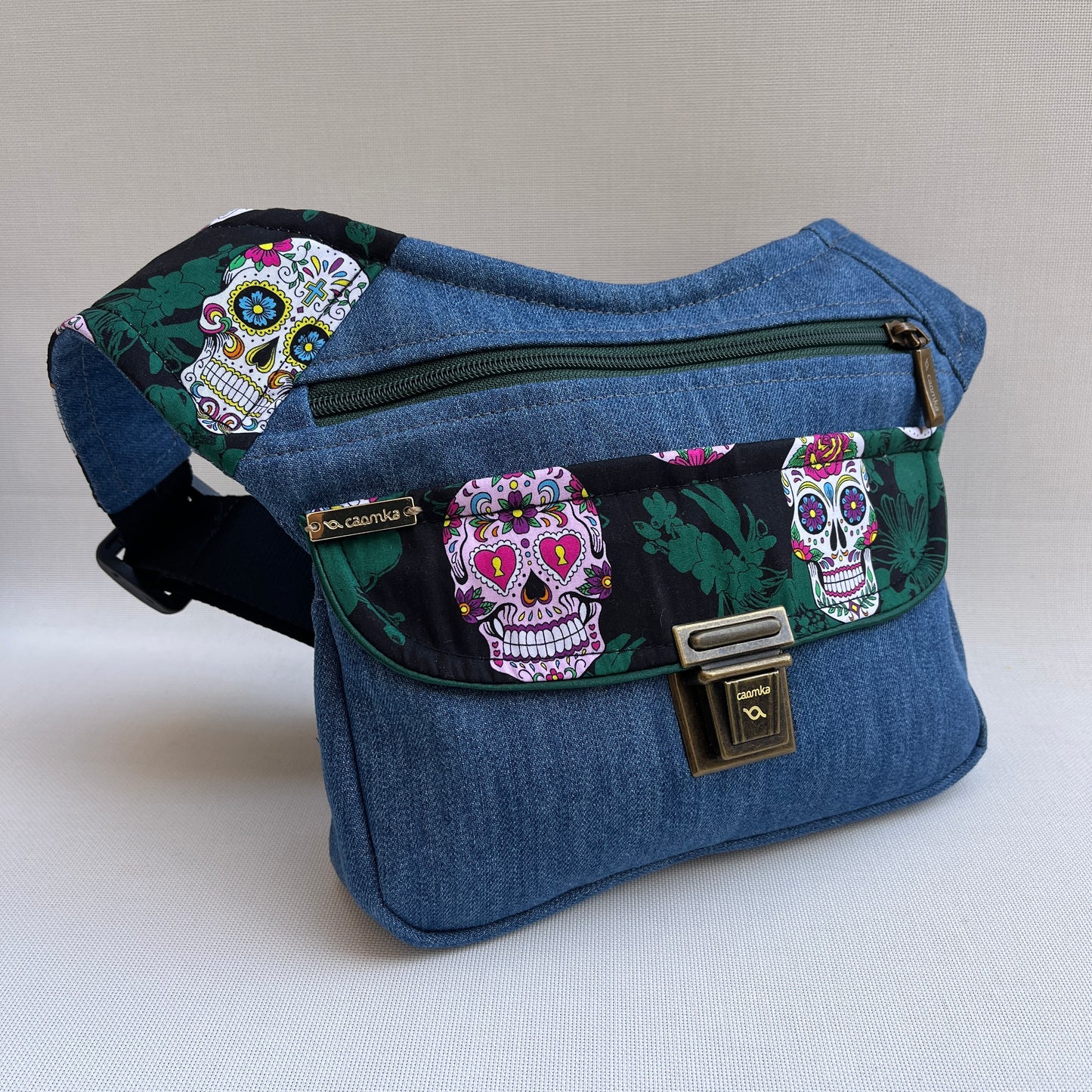 Special Jeans & Skulls + Bolsillo trasero · Pieza Única Núm. 13118
