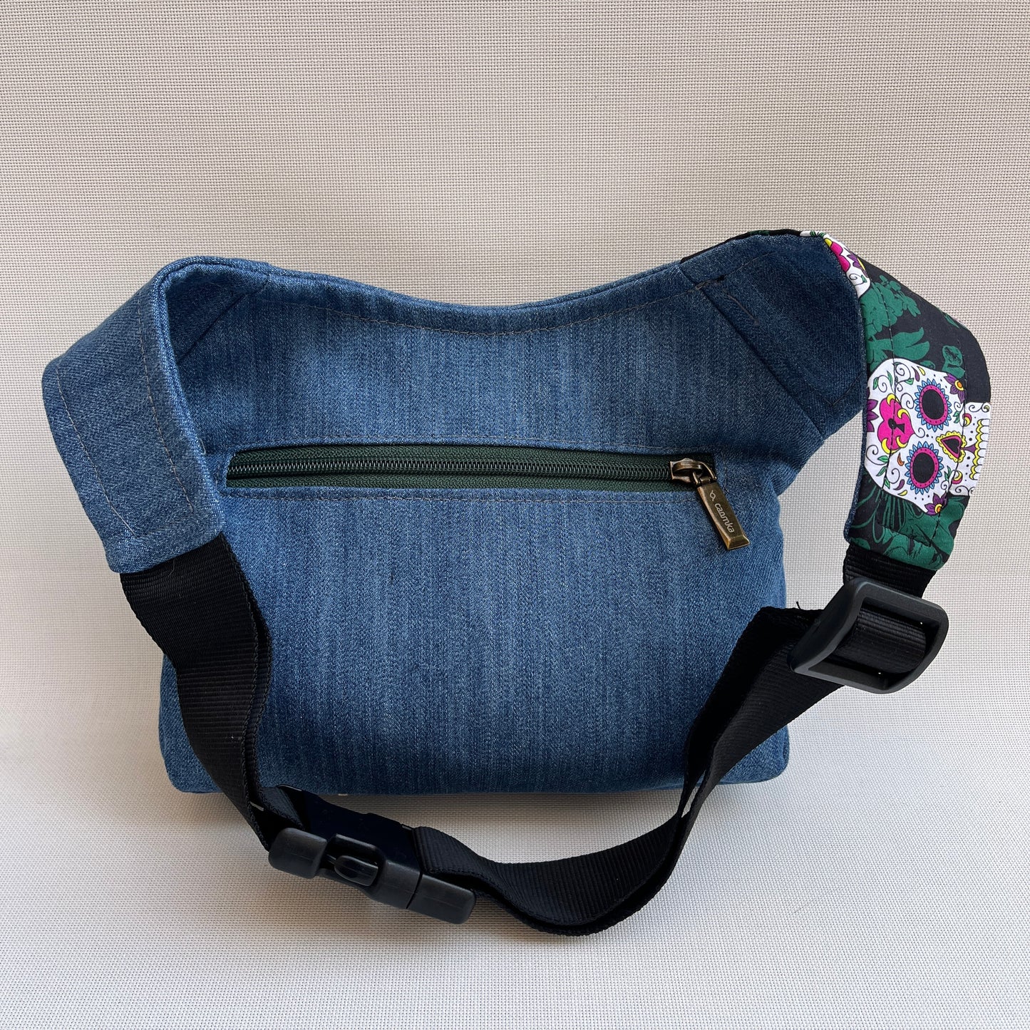 Special Jeans & Skulls + Bolsillo trasero · Pieza Única Núm. 13118