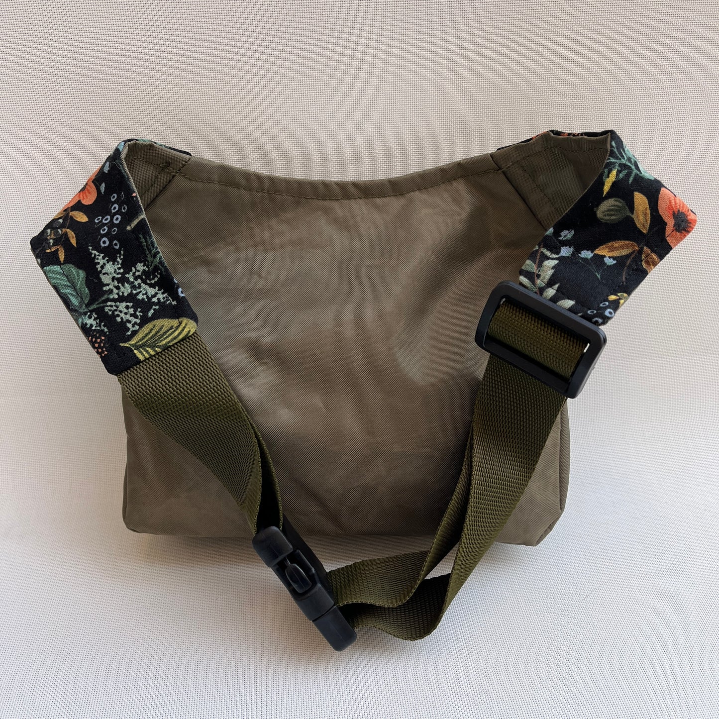 Special Green Kaki Spring · Waterproof · Unique Piece No. 13128