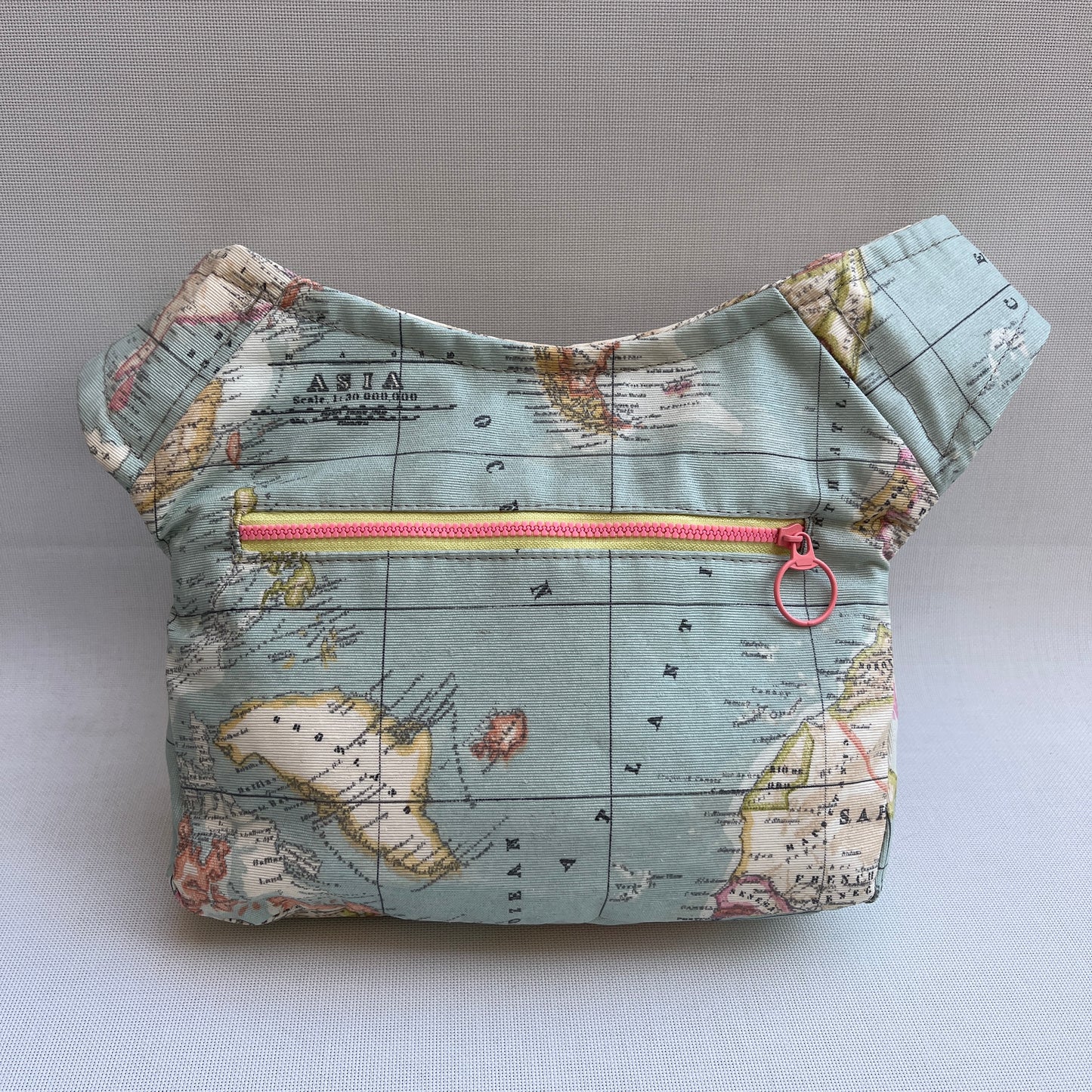 Special Mapamundi + Bolsillo trasero · Pieza Única Núm. 12979