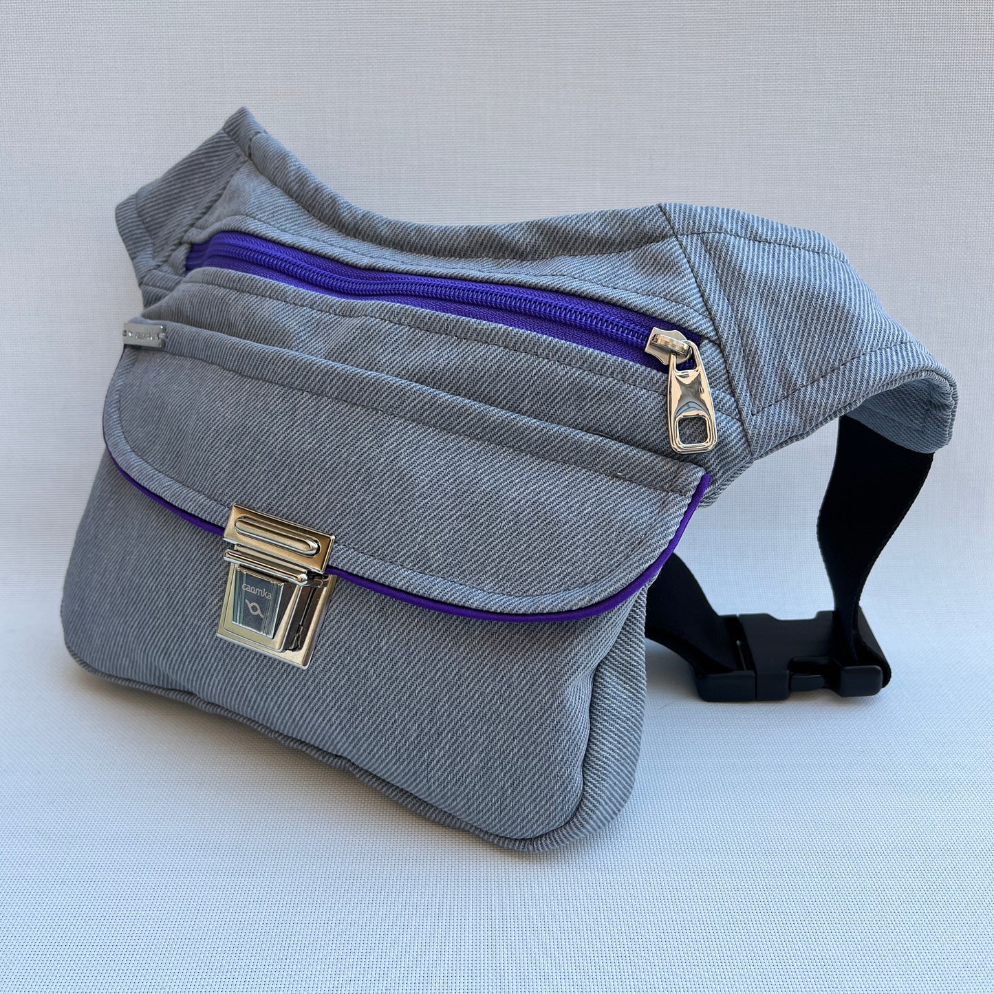 Special Jeans &amp; Purple Unique Piece No. 12209