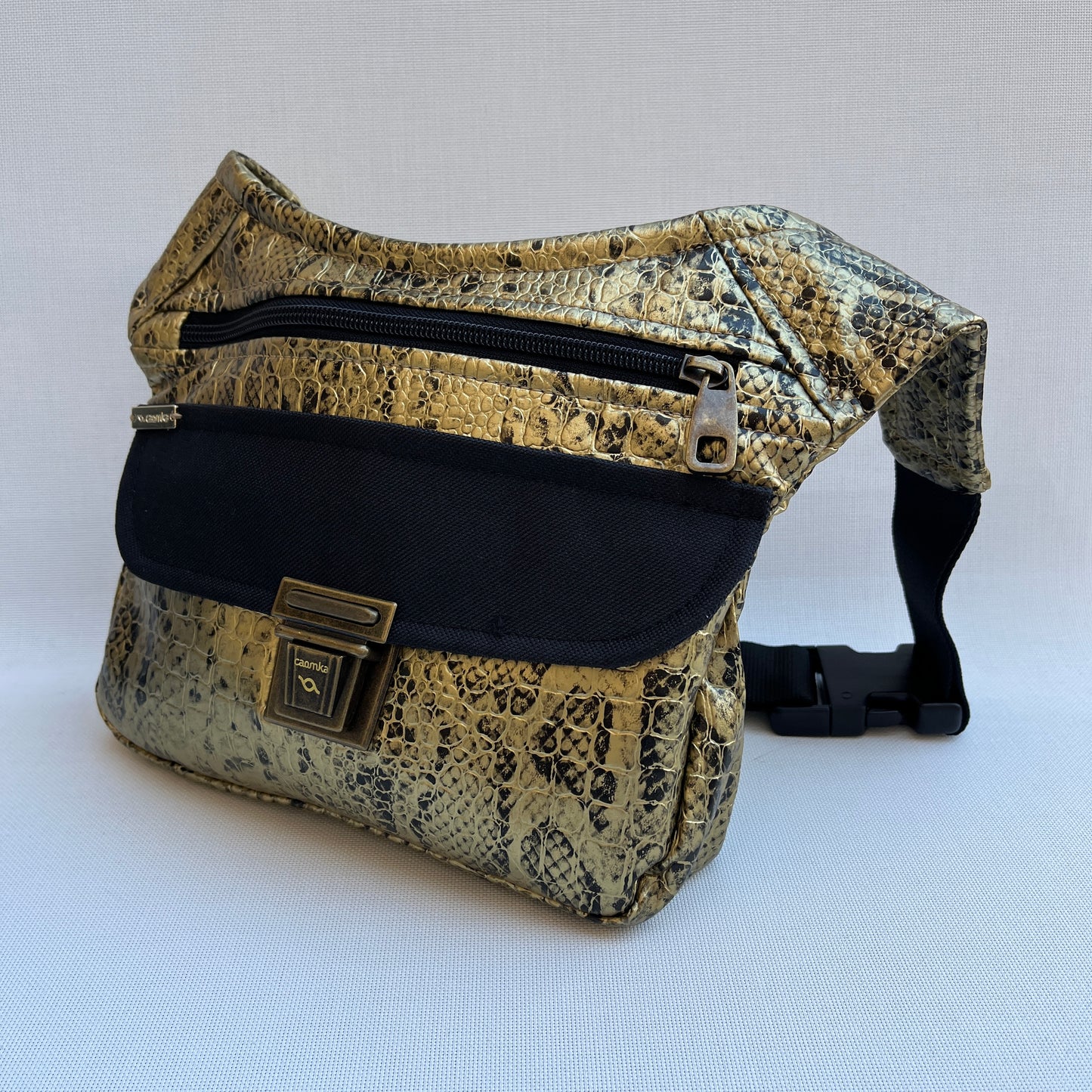 Special Golden Animal Print · Piel Vegana · Pieza Única Núm. 12168