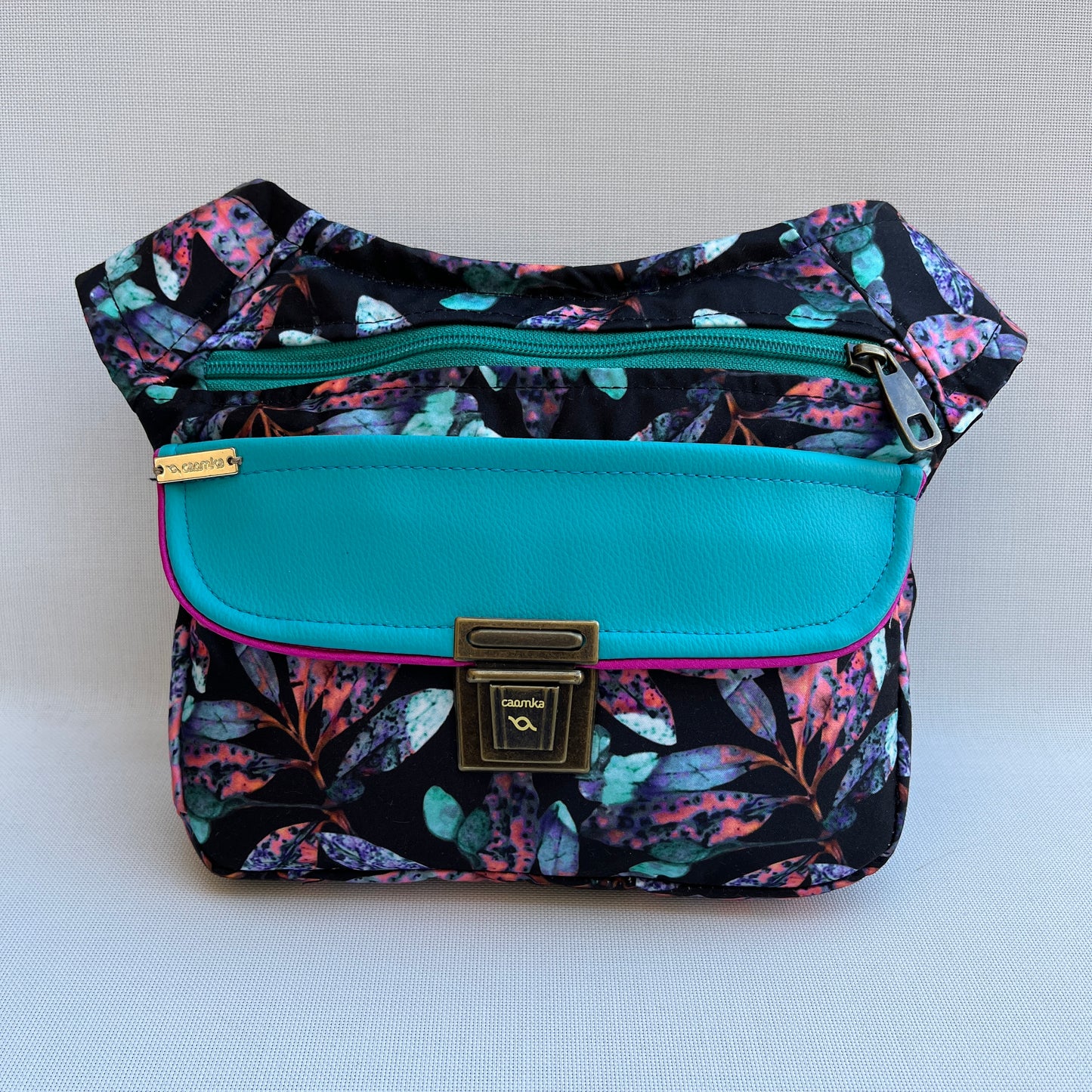 Special Sage Turquoise + Gesäßtasche Einzelstück Nr. 12177