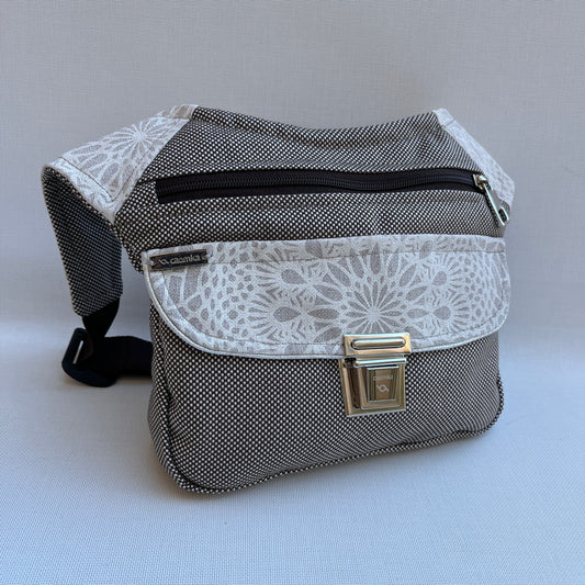 Special Top Australia Waterproof + Back pocket Unique Piece No. 12179