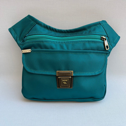 Special Green Turquesa · Impermeable · Pieza Única Núm. 10481