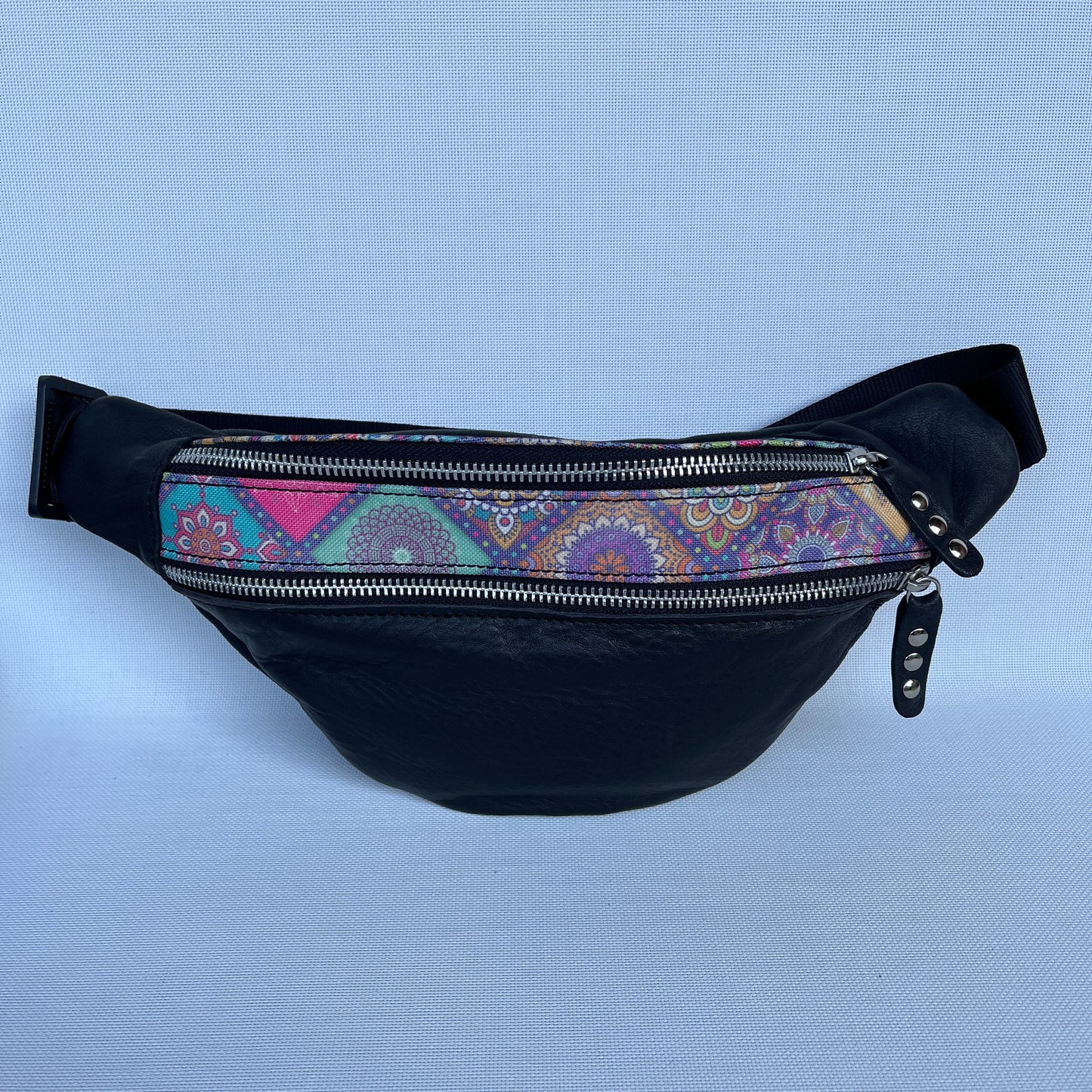 Retro Chic Special Black Mandalas · Piel natural BioCuir® · Pieza Única Núm. 12343