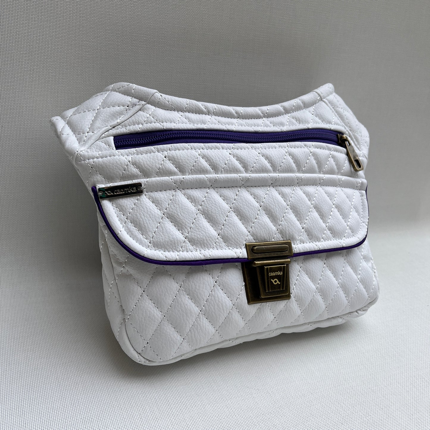 Special White Summer + Back pocket Unique Piece No. 11382