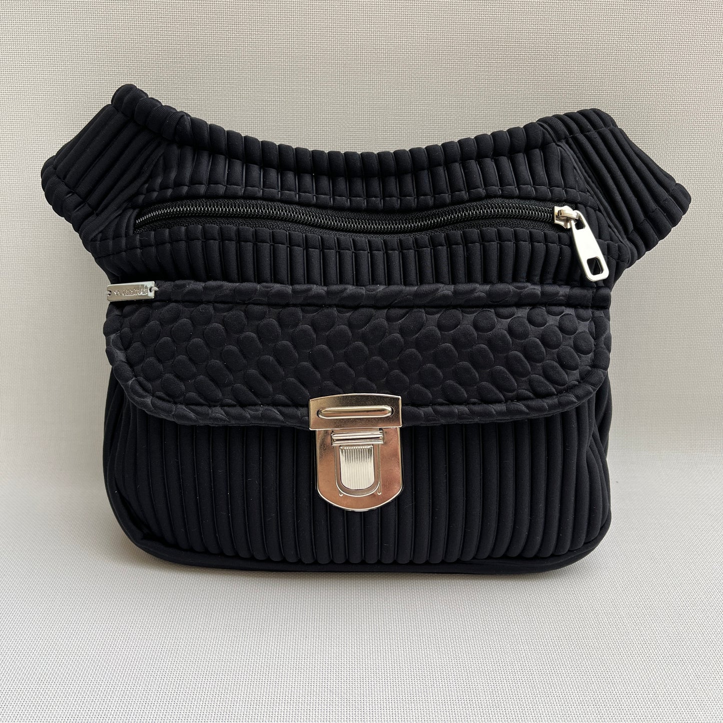Special Soft Black · Weiches, wasserdichtes Gewebe · Exklusive Teilenummer 11398
