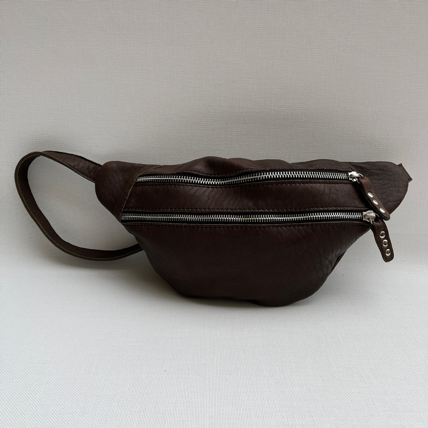 Retro Chic Dark Brown BioCuir® Natural Leather Exclusive Piece No. 11362