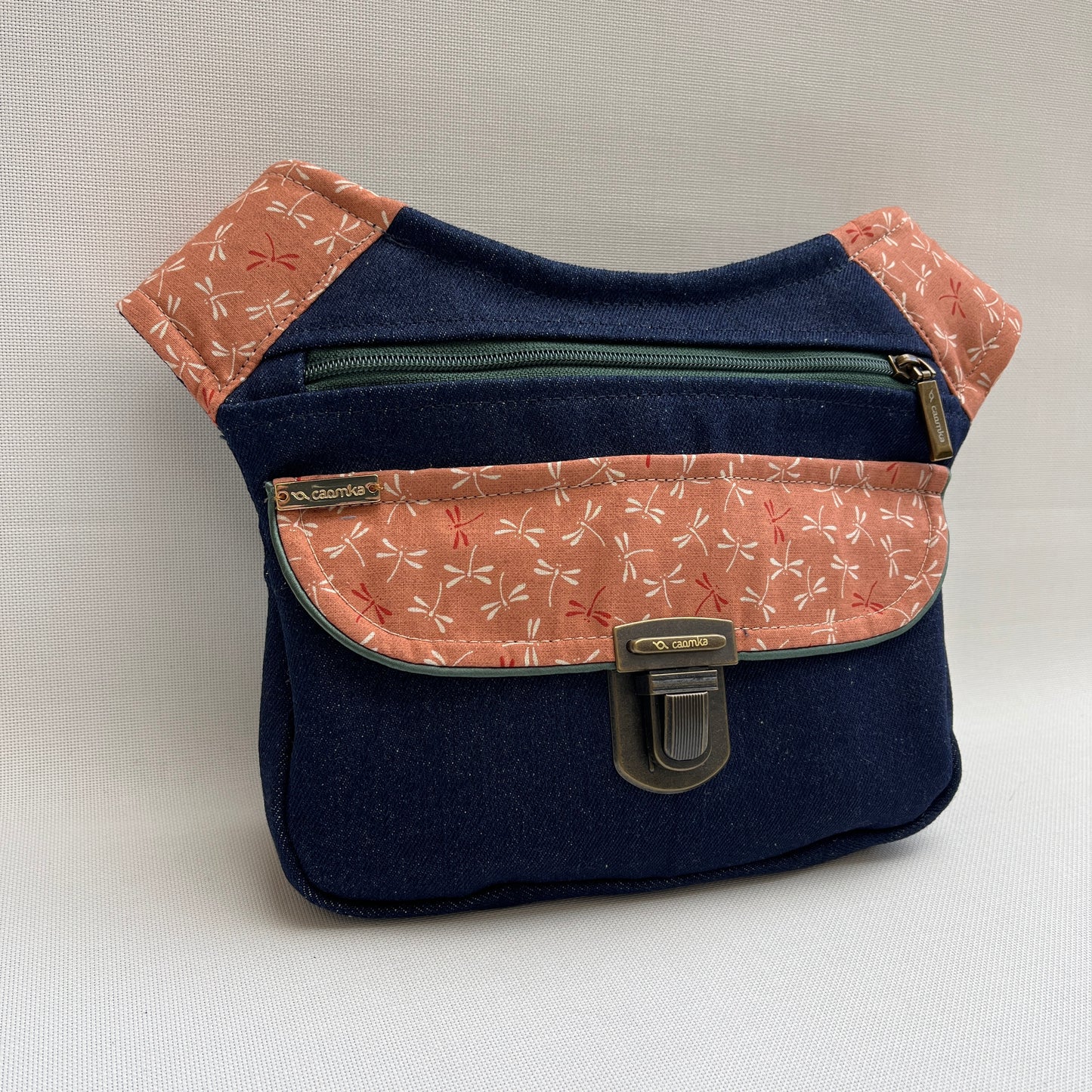 Special Jeans & Dragonfly · Pieza Única Núm. 13049