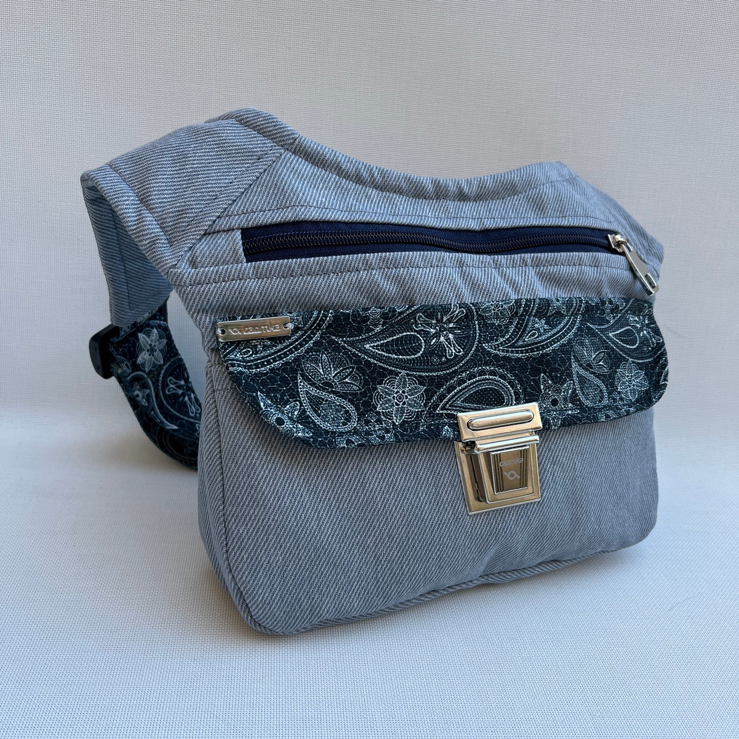 Special Jeans Romantic · Exclusive Piece No. 12298
