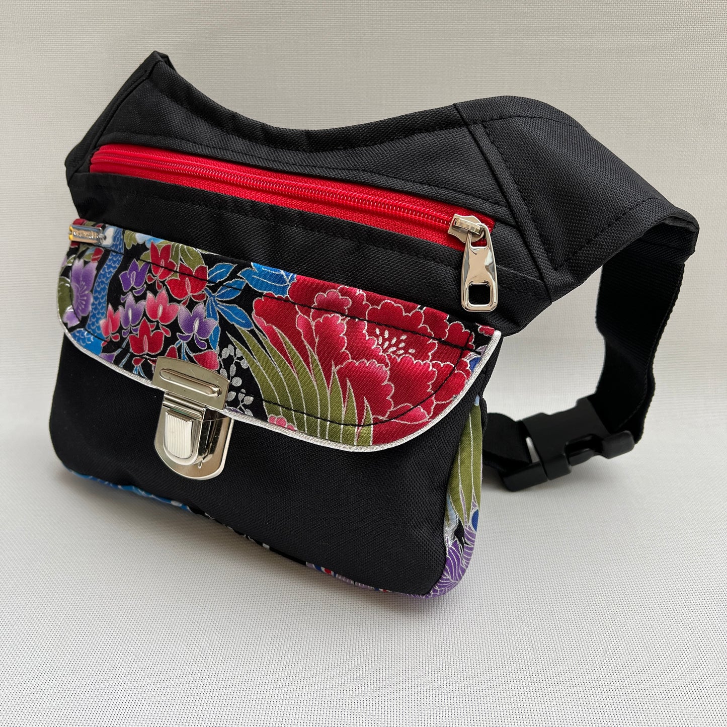 Special Black "Cordura" & Flowers · Impermeable · Pieza Única Núm. 11385