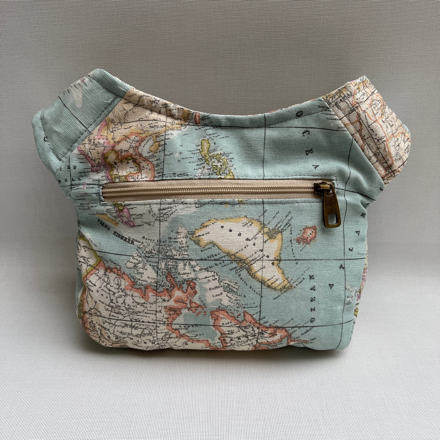 Special World Map + Back pocket Unique Piece No. 11384
