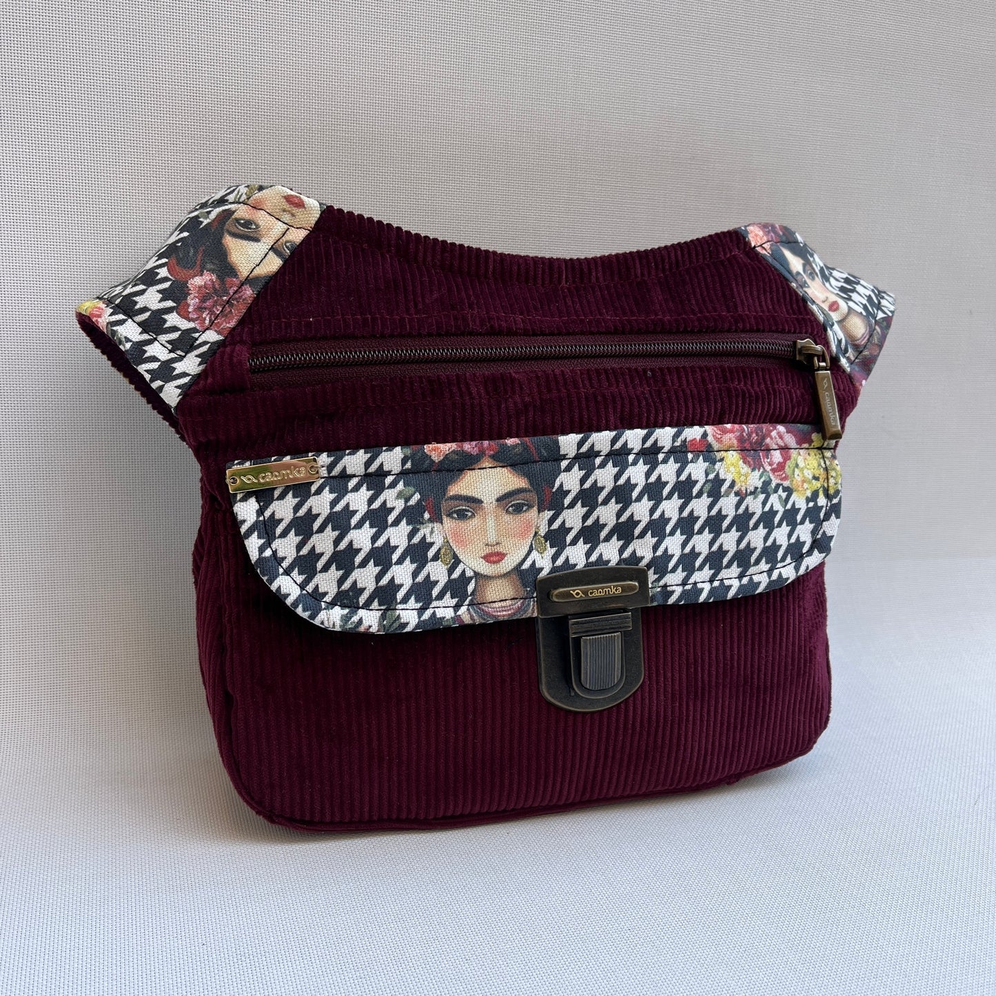 Special Frida Kahlo (Corduroy) Unique Piece No. 13123
