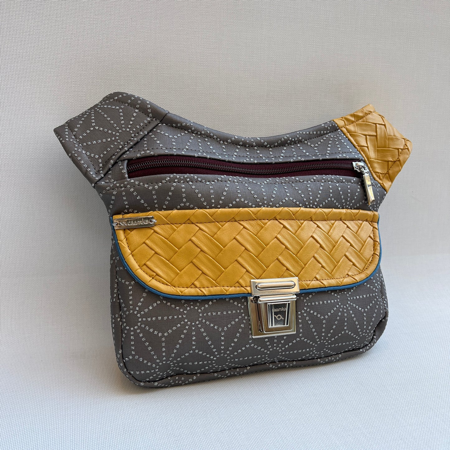 Special Geometric Top Vegan Leather Exclusive Piece No. 13058
