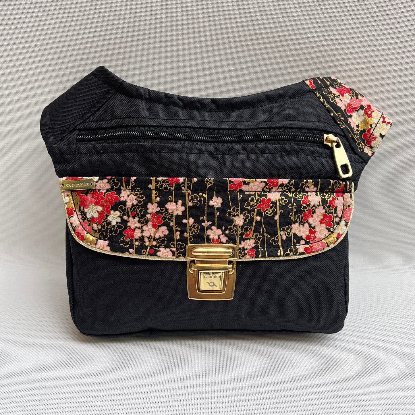 Special Black "Cordura" & Flowers · Impermeable · Pieza Única Núm. 11606