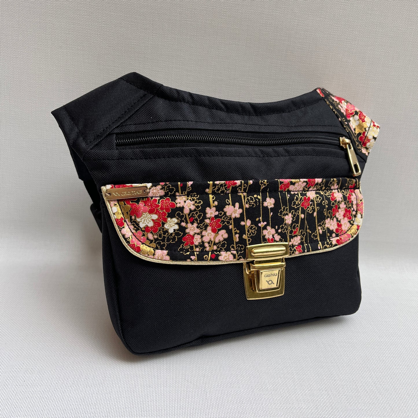 Special Black "Cordura" & Flowers · Impermeable · Pieza Única Núm. 11606