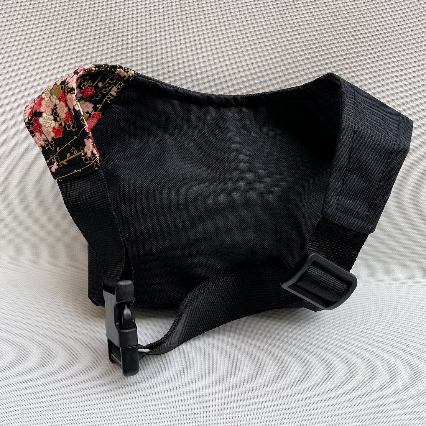 Special Black "Cordura" & Flowers · Impermeable · Pieza Única Núm. 11606