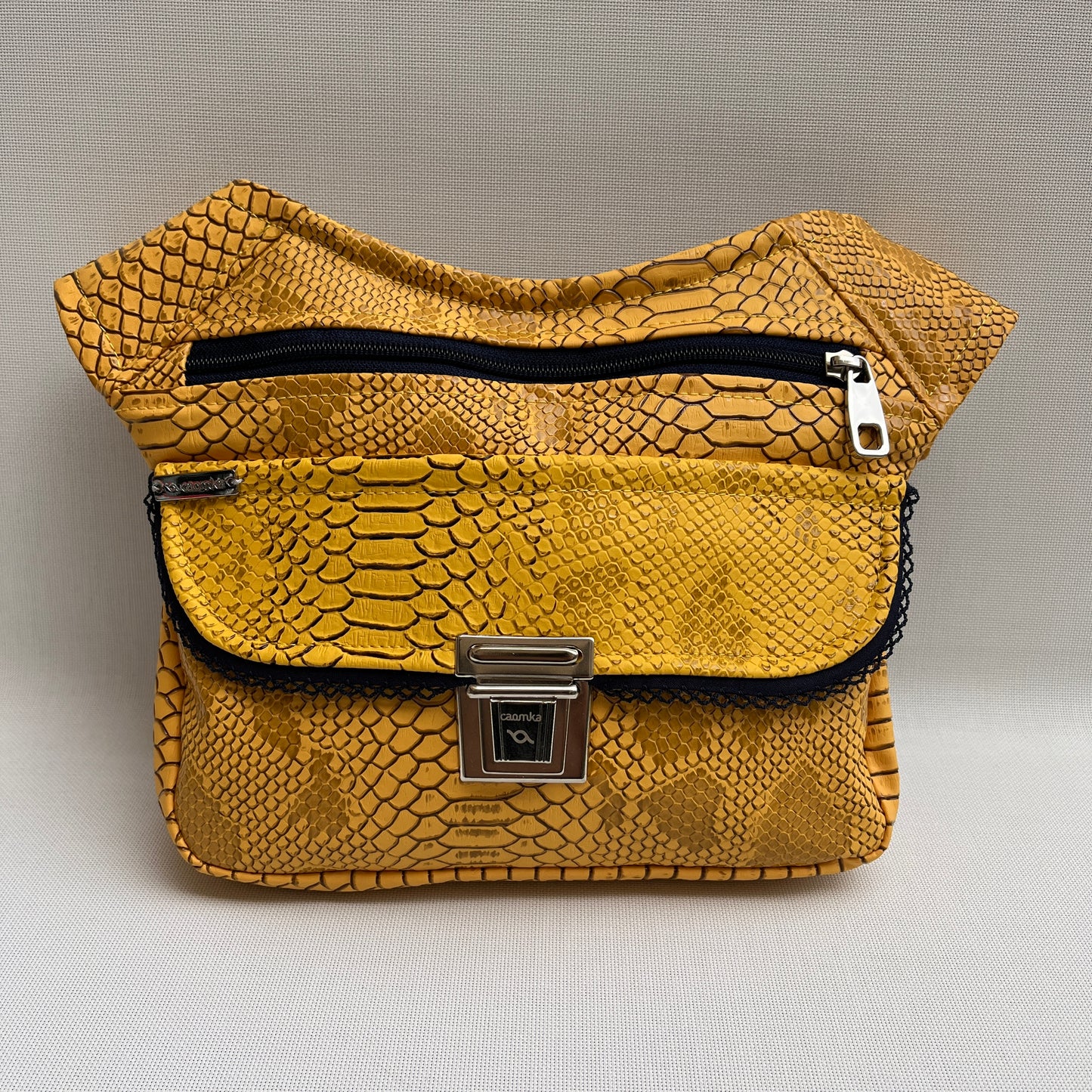 Special Yellow Snake · Piel Vegana · Pieza Única Núm. 11520