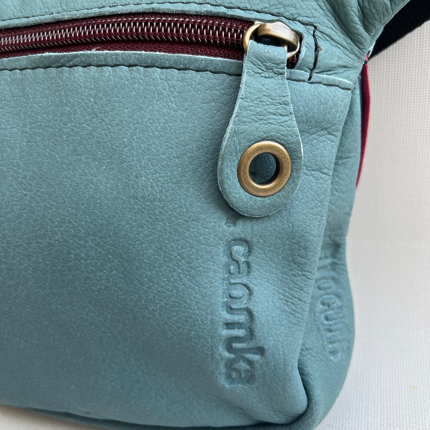 Special Blue Petroil · Piel natural BioCuir® · Pieza Exclusiva Núm. 13084