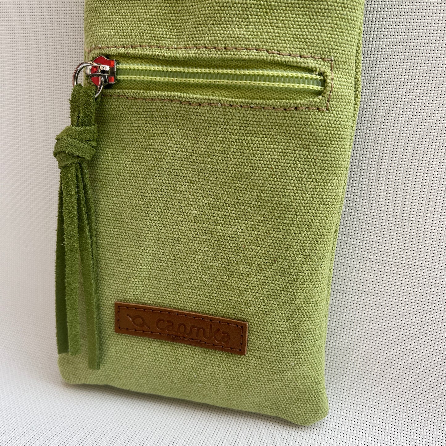 Mobile Holder · Natura Design · Natural Hemp Fabric · Pistachio Green