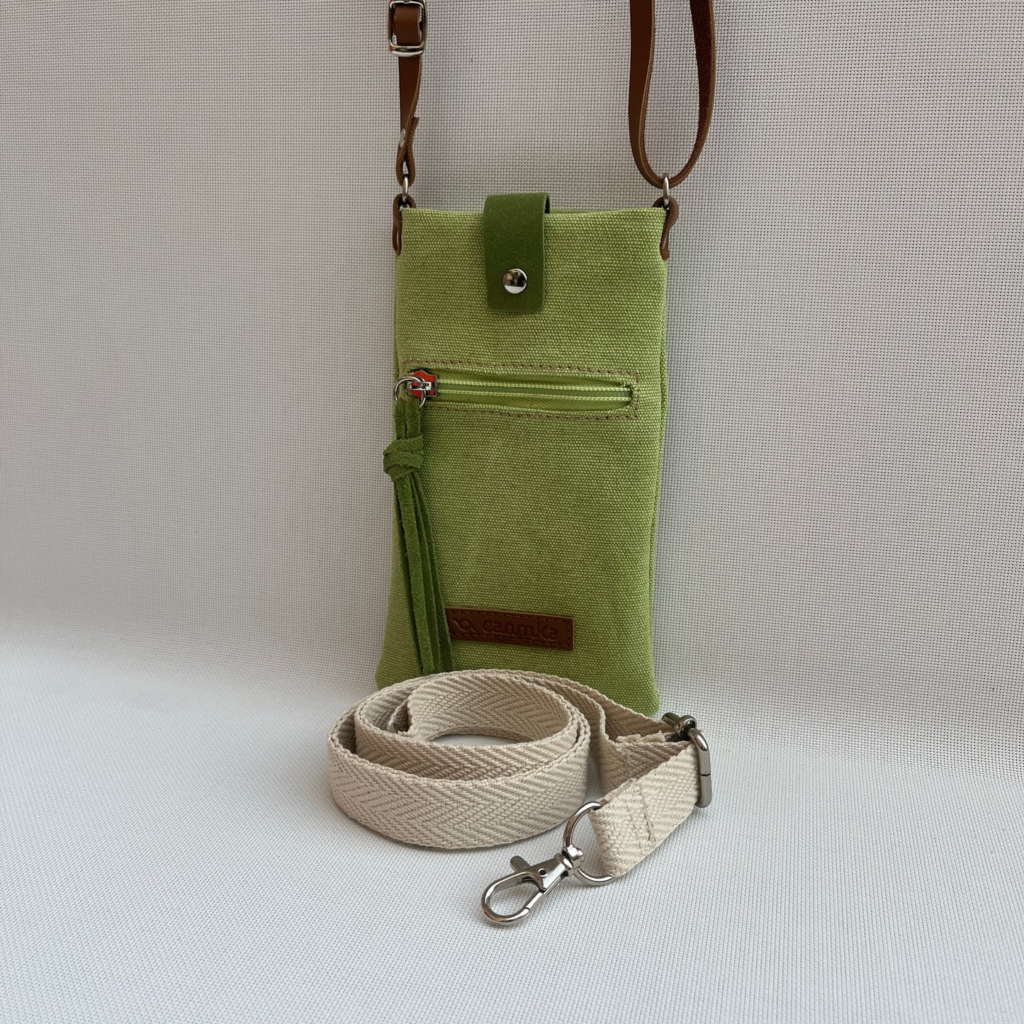 Mobile Holder · Natura Design · Natural Hemp Fabric · Pistachio Green