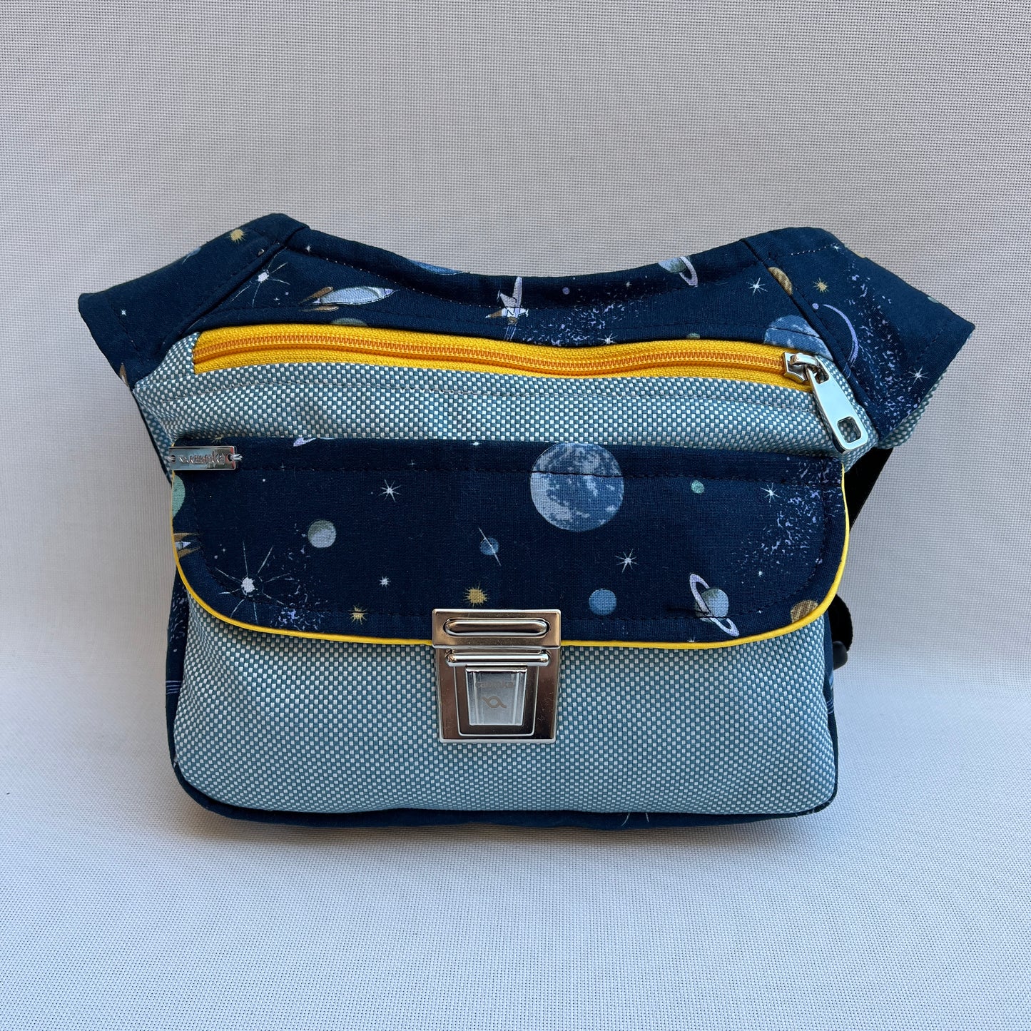 Special Galaxy Teacher Unique Piece No. 11652