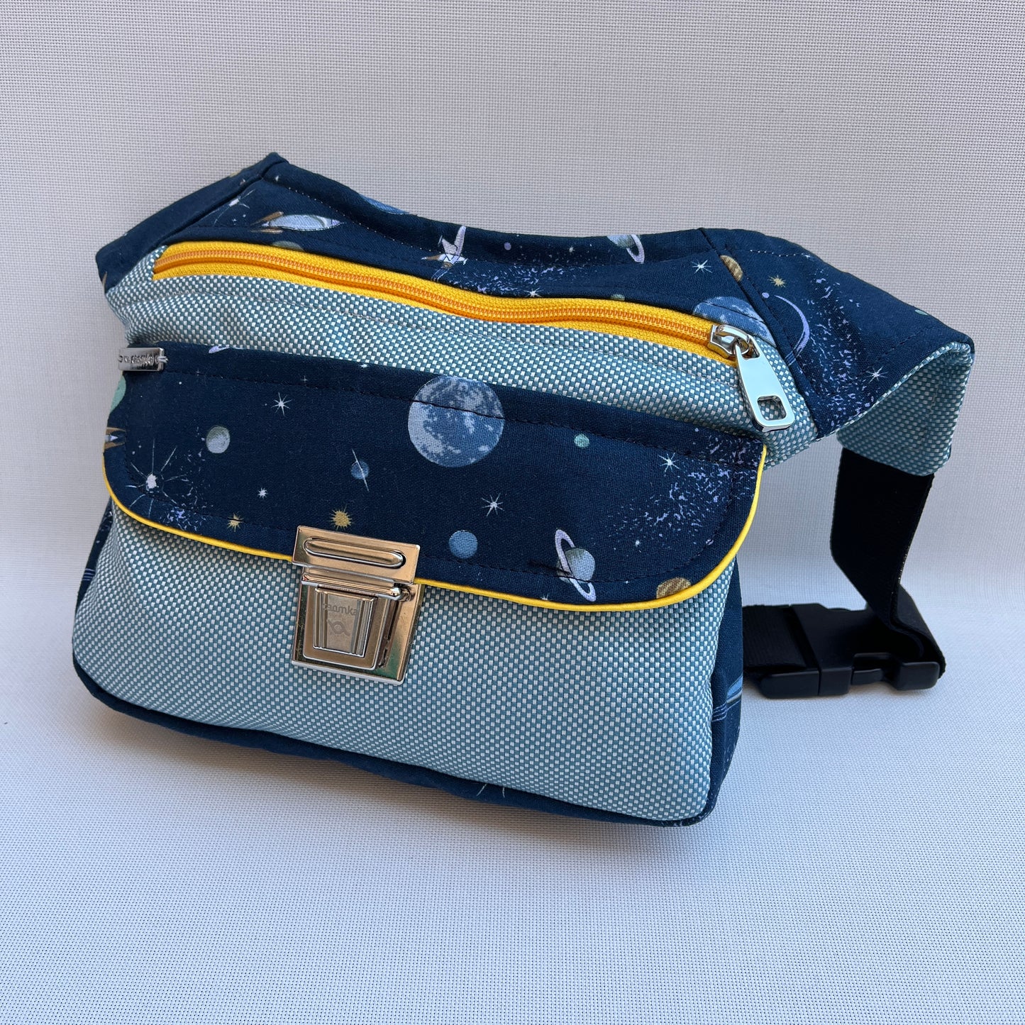 Special Galaxy Teacher Unique Piece No. 11652